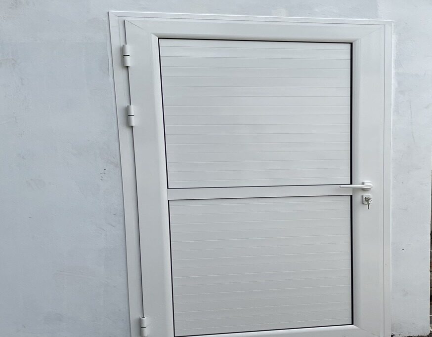 garde-corps-martinique-porte-martinique-chassis-fixe-jalousies-security-securite-martinique-baie-vitree-martinique-fenetre-aluminium-martinique-volet-roulant